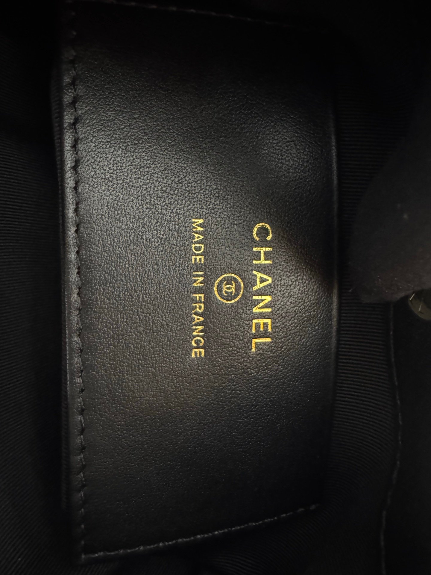 31 Nano Shopping Bag crafted from quilted shiny calfskin leather. - Image 3