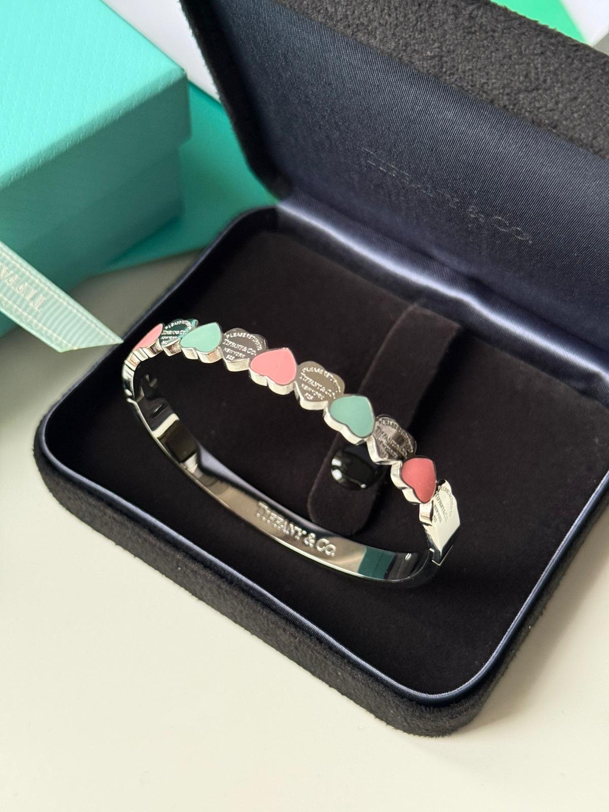 Forever love bracelet with tiffany blue and pink heart in silver bangle.