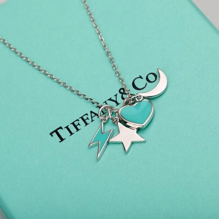 925 silver heart with star and moon necklace. - Image 3