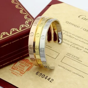 C shaped Love bracelet in 18K gold plated.