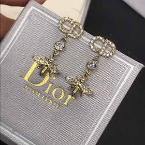 Cute drop earrings with diamonds inlaid in CD letter and iconic Bee charm.