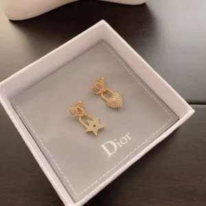 Star and heart shaped trendy Stud earrings with diamonds inlaid.