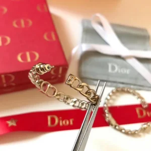 Alternative view of Circular earring with CD cut out.