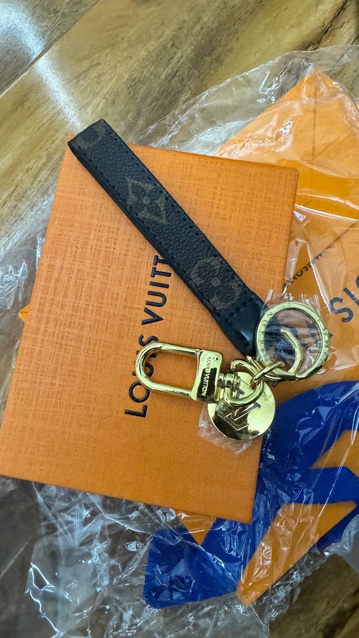 Leather key rings with box and papers.