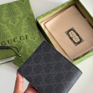 Alternative view of GG Signature Leather Bi-Fold Wallet with the metal Interlocking GG logo.